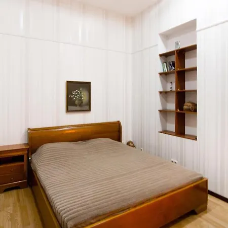 Katerynynska Prestige * Odesa